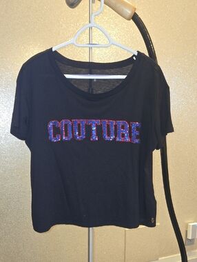 Juicy Couture Women’s Black 'COUTURE' Sequin Logo Tee Crop